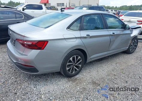 2024 Volkswagen Jetta 1.5T S z USA, uszkodzony, nr VIN 3VW5M7BU2RM030062